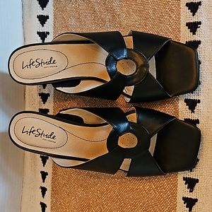 NWOT LIFESTRIDE THRILL Slip-on